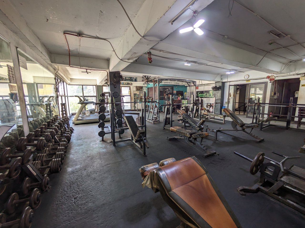 フィリピン留学 Cebu21 - Curious World Academy-Nearby Facilities-10